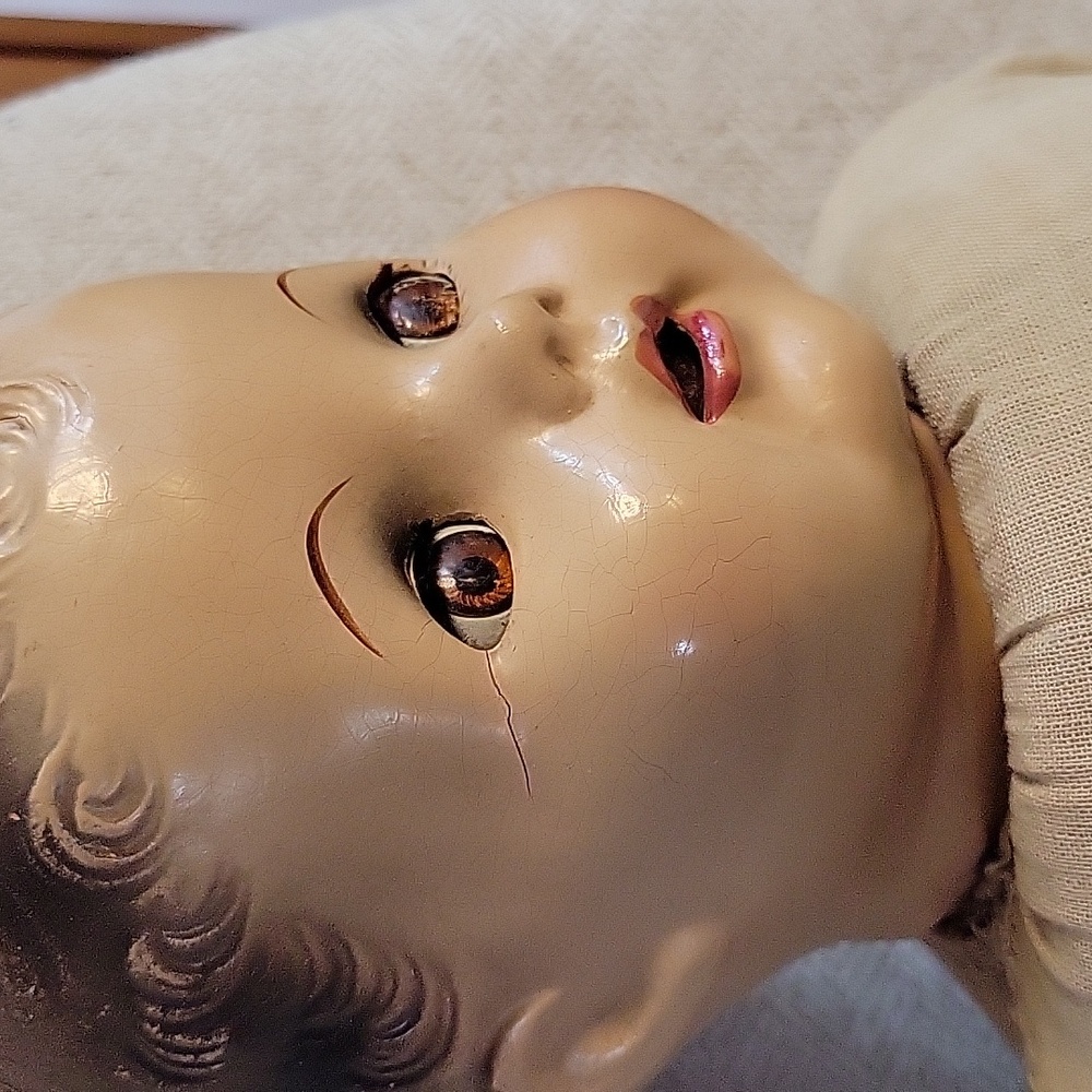 1920's MAMA CRIER 22" COMPOSITION DOLL